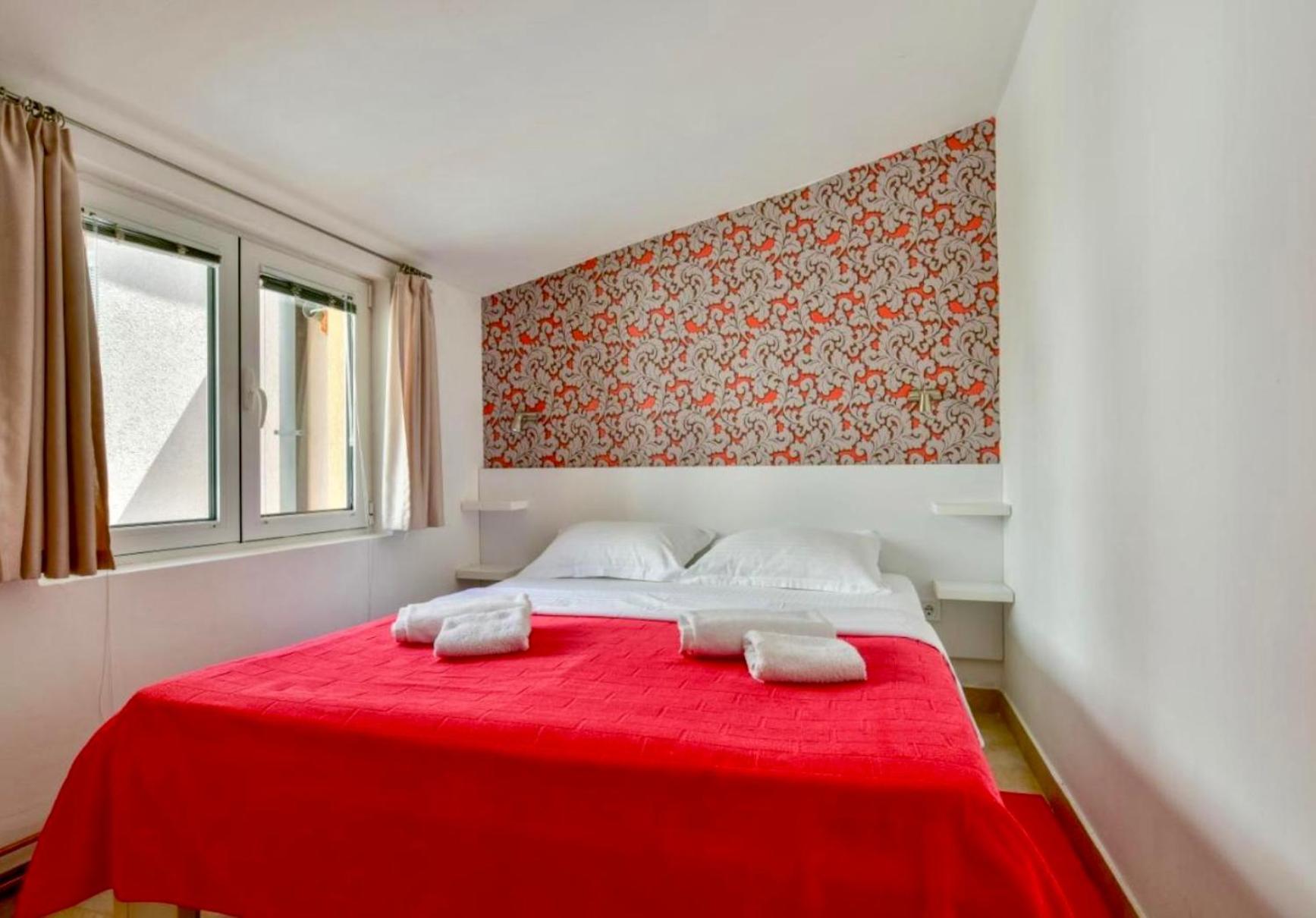 Apartments Kentera Lux Свети Стефан Екстериор снимка