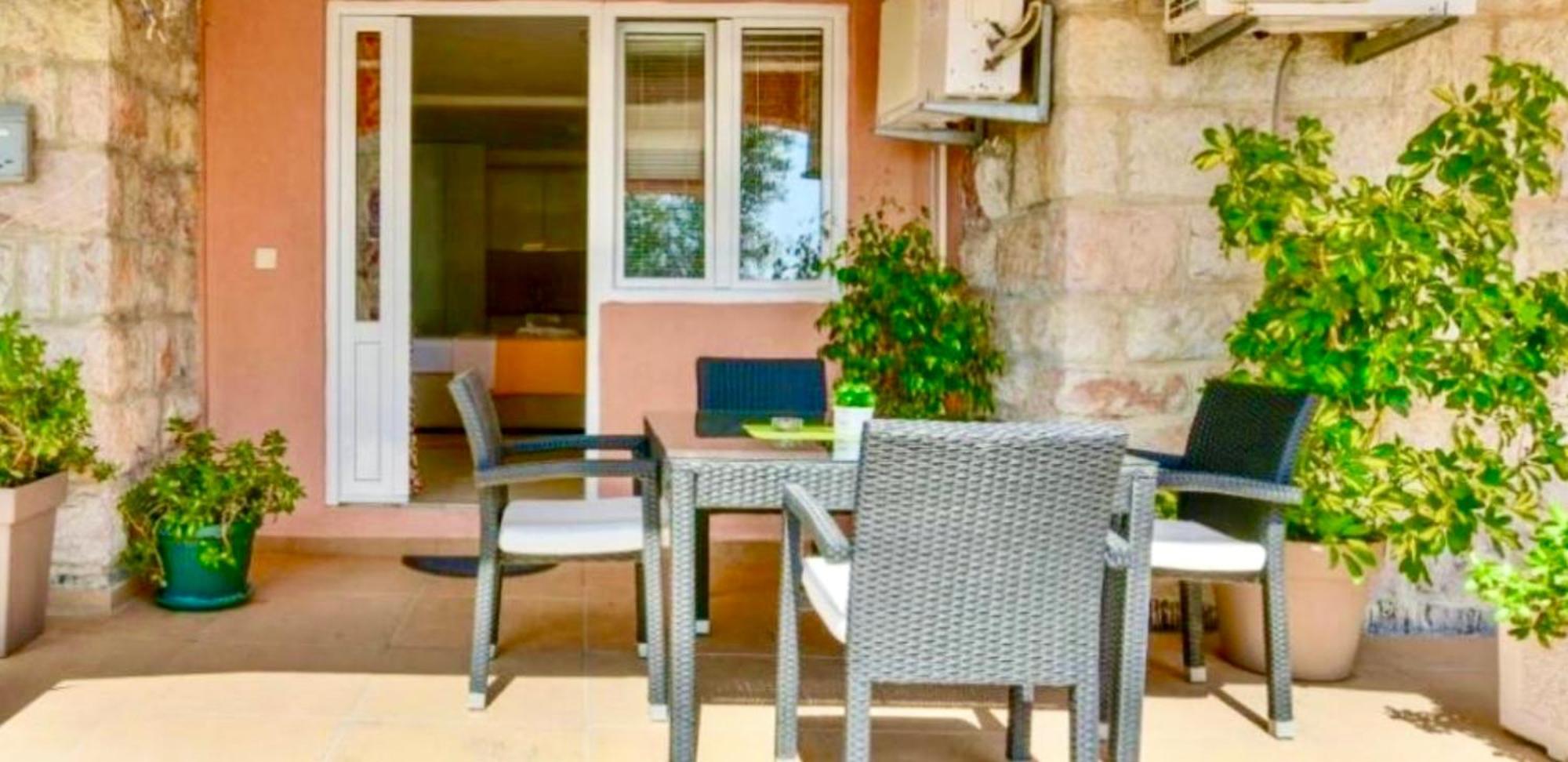 Apartments Kentera Lux Свети Стефан Екстериор снимка