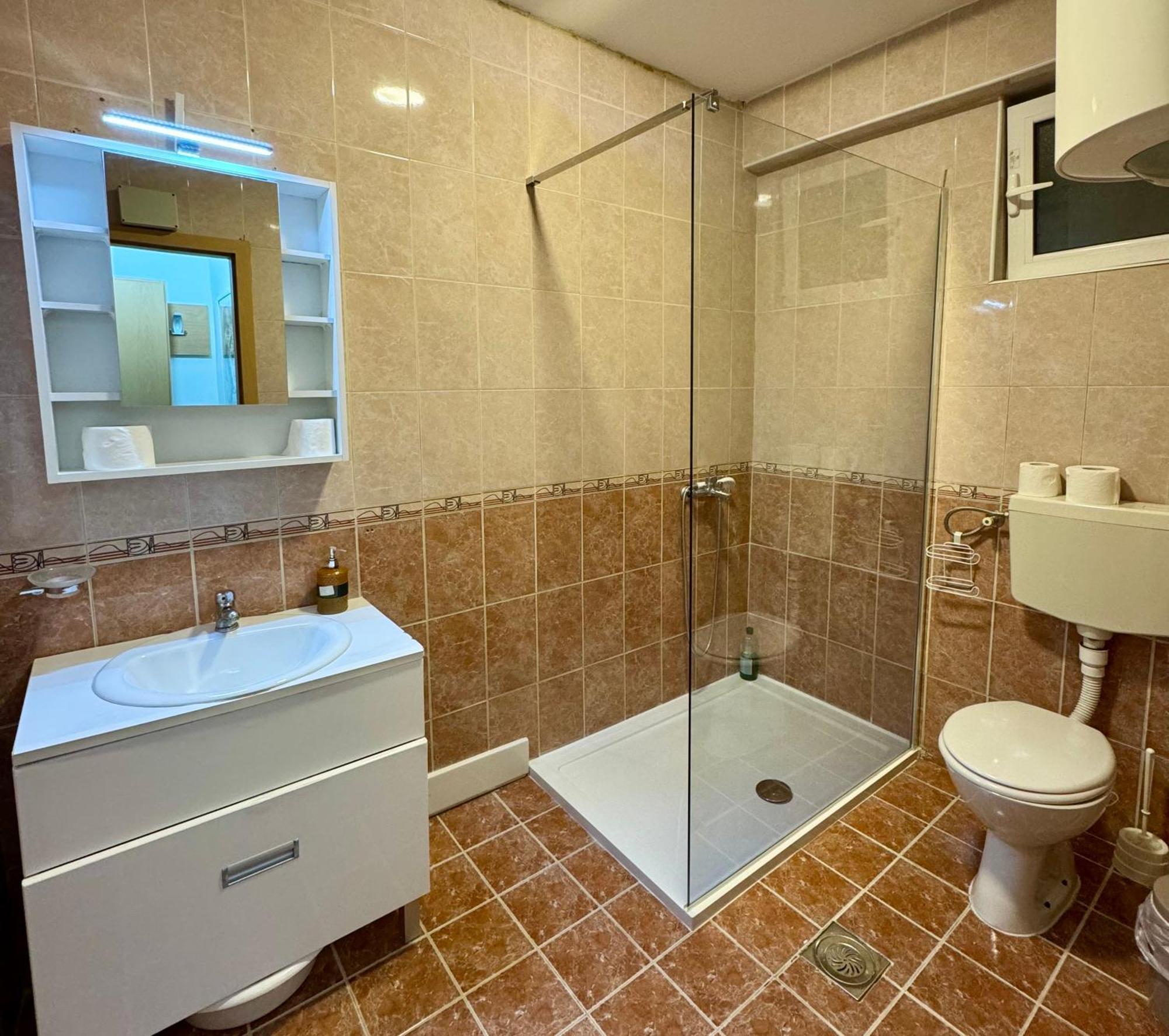 Apartments Kentera Lux Свети Стефан Екстериор снимка