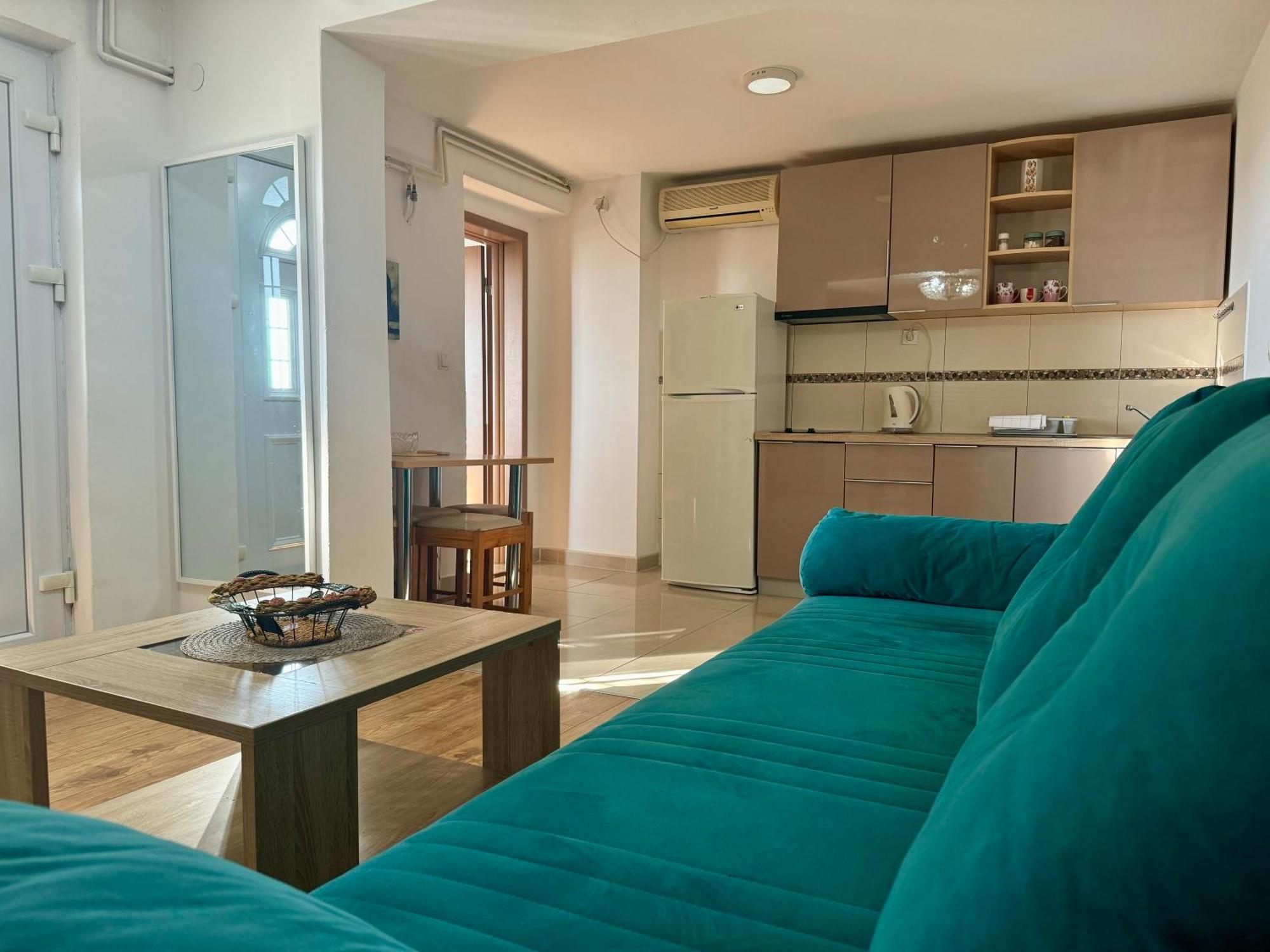 Apartments Kentera Lux Свети Стефан Екстериор снимка